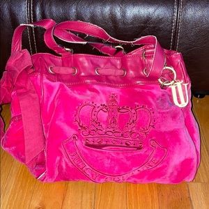 PRE LOVED 🥰 Hot Pink Juicy Couture Handbag 👝
